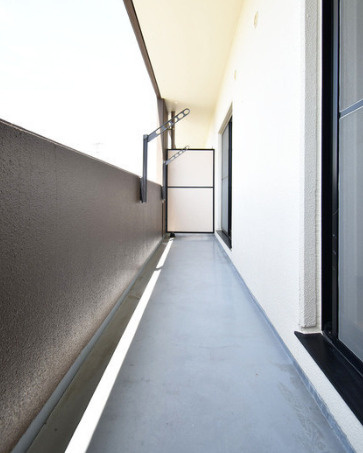 カンファート三潴のバルコニー|独立洗面化粧台が付いています