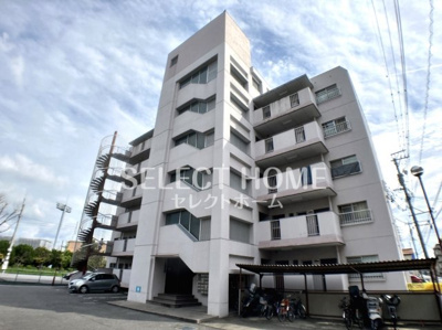 【外観】 | グランドール日名南 | おしゃれな外観です