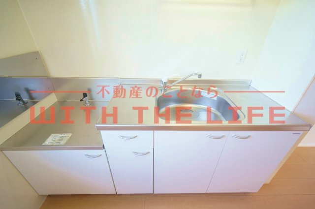 ファルコン久留米高校駅前【10，000円キャッシュバック対象物件】のキッチン|きれいなキッチンです