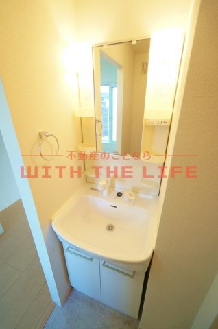 ファルコン久留米高校駅前【10，000円キャッシュバック対象物件】の独立洗面台|独立洗面台で身支度をすべて済ませてしまいましょう