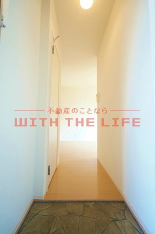 ファルコン久留米高校駅前【10，000円キャッシュバック対象物件】の玄関|シンプルで使いやすい玄関です