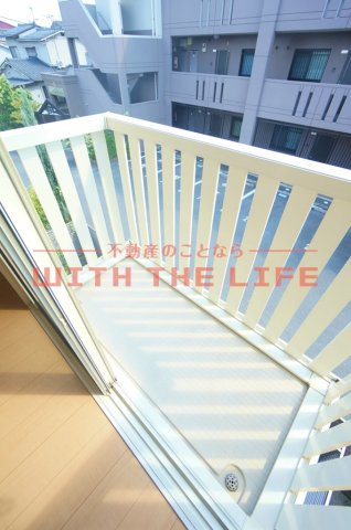 ファルコン久留米高校駅前【10，000円キャッシュバック対象物件】のバルコニー|陽当たり良好なバルコニーです