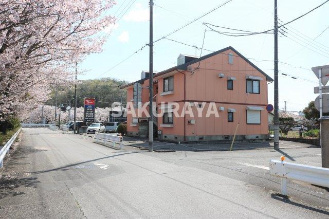 プルミエールの周辺