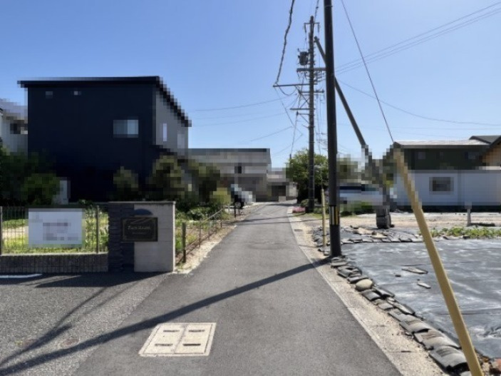 プレイスメゾンの周辺|接面道路　南側