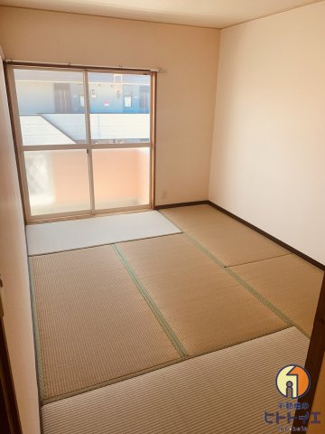 ベルメゾン室岡の和室|ゆったりとくつろげる和室です