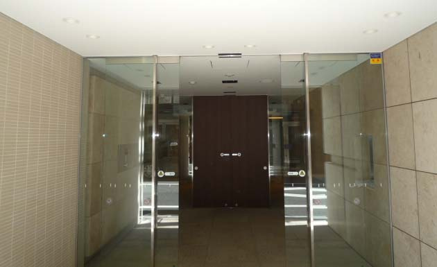 クラッシィハウス本郷コンフォルテのエントランス|エントランス