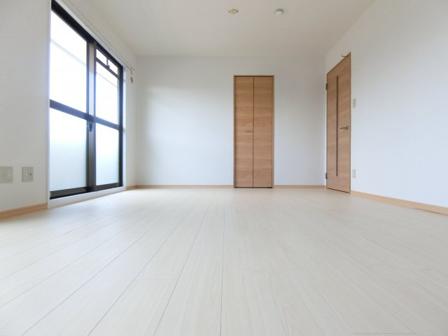 ソルジェンテ金剛の居間・リビング