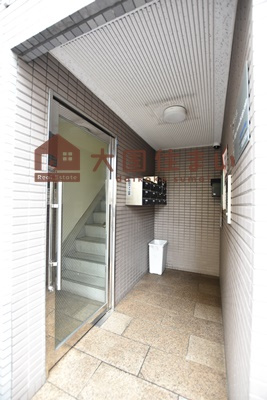 【エントランス】 | トレヴィの泉