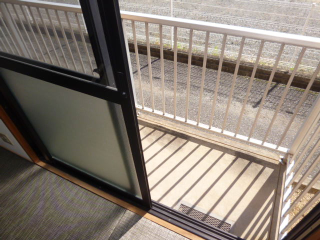 プレジール千田の玄関|シューズボックス