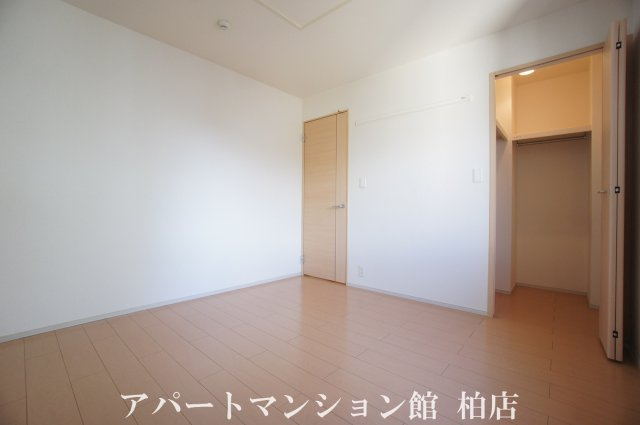 ドルフィンⅡの洋室