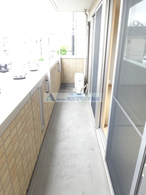 【バルコニー】 | メゾングリスィーヌ