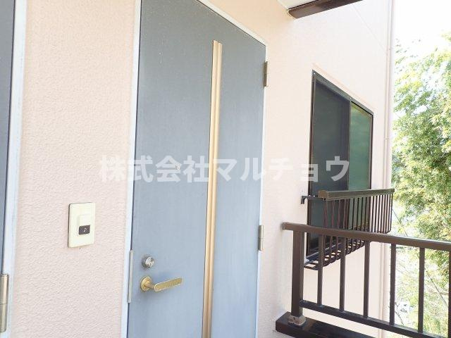 CASA CARINA 8の玄関|玄関です