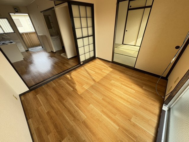 ドルフ石井Ａ棟の居間・リビング