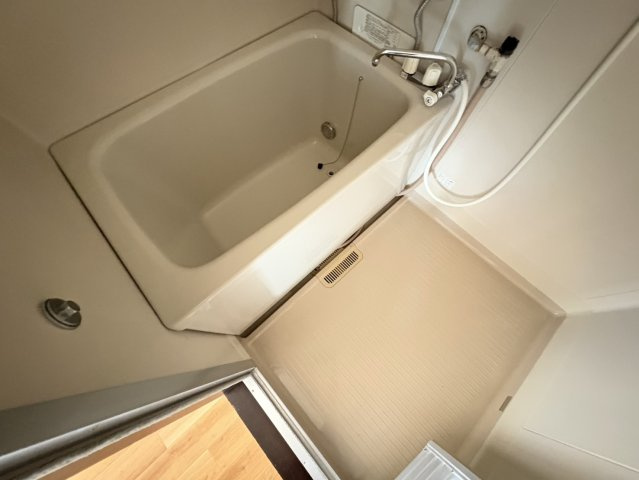 ドルフ石井Ａ棟の浴室