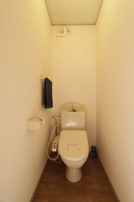 【トイレ】 | メゾンラフィーネＢ棟 | トイレもきれいです
