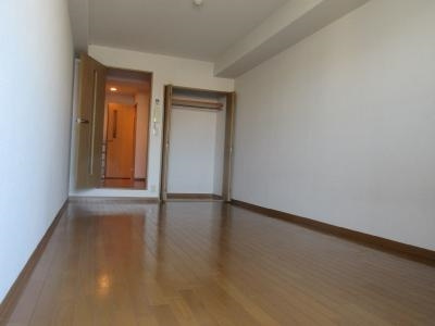 コージーハイツ大宮の寝室|洋室