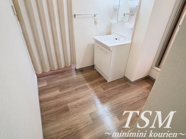 グリーンバレーＡ棟の洗面所