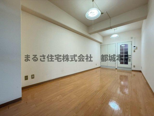 MJ上町第一の居間・リビング