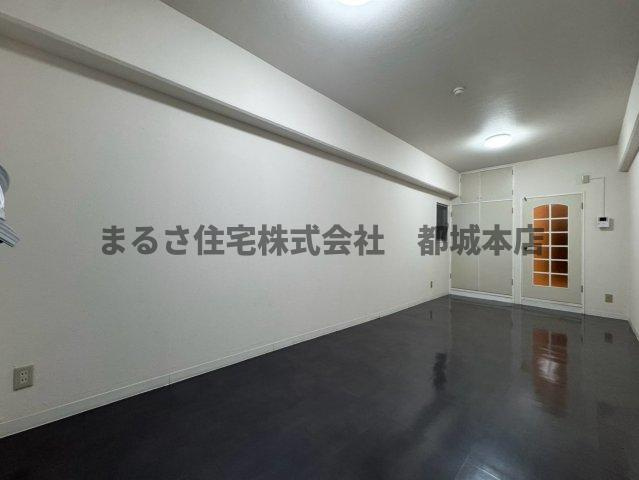 MJ上町第二の洋室