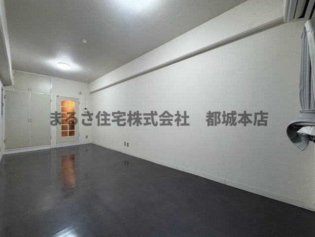 MJ上町第二の洋室