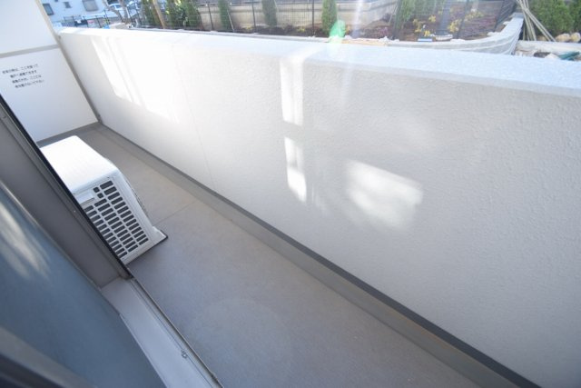 サンライズコードのバルコニー|南向きのバルコニーです