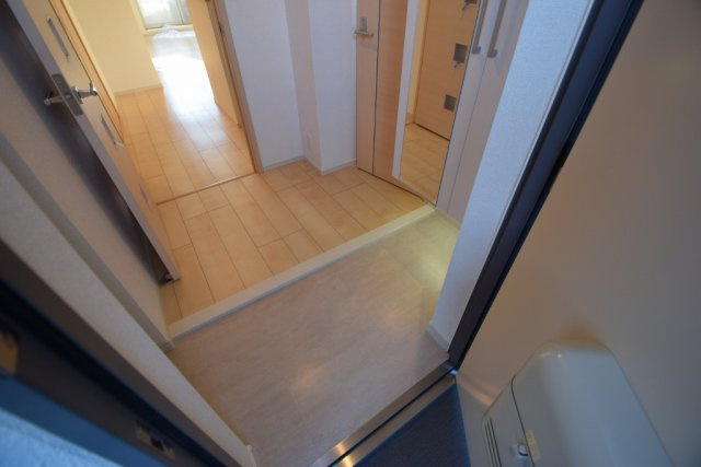 サンライズコードの玄関|下駄箱付きです