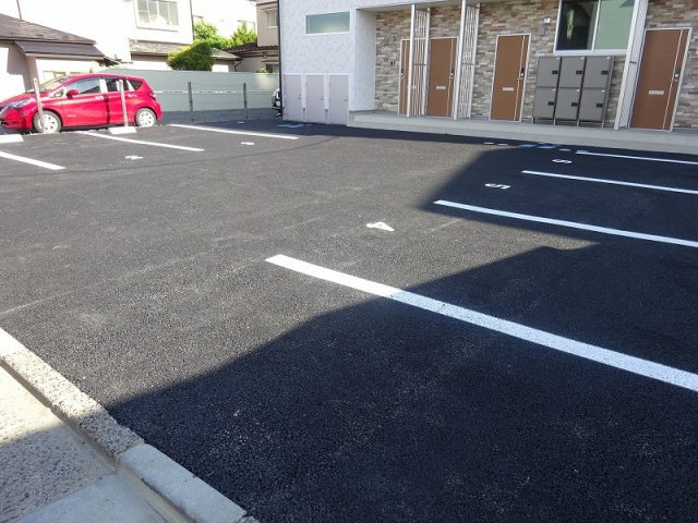 タウンコートＫの駐車場