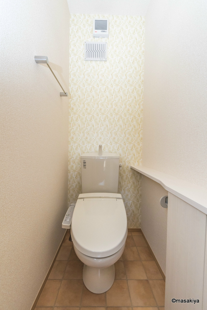 ベル・ラフィーネのトイレ|トイレ　ウォシュレット付き。