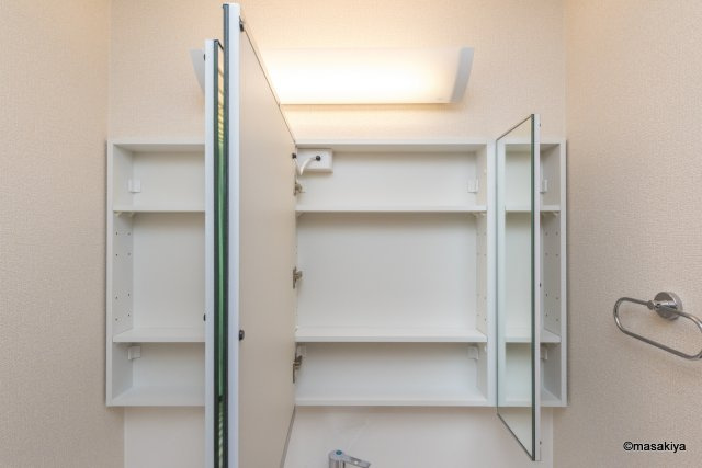 ベル・ラフィーネの洗面所