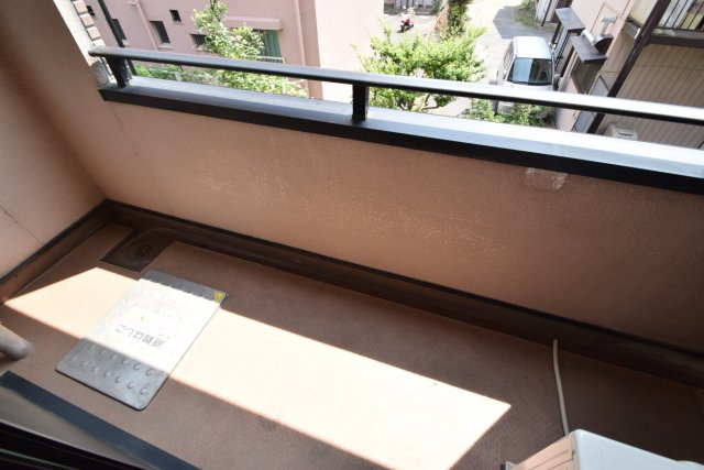 アンソレイエのバルコニー|日当たり良好です