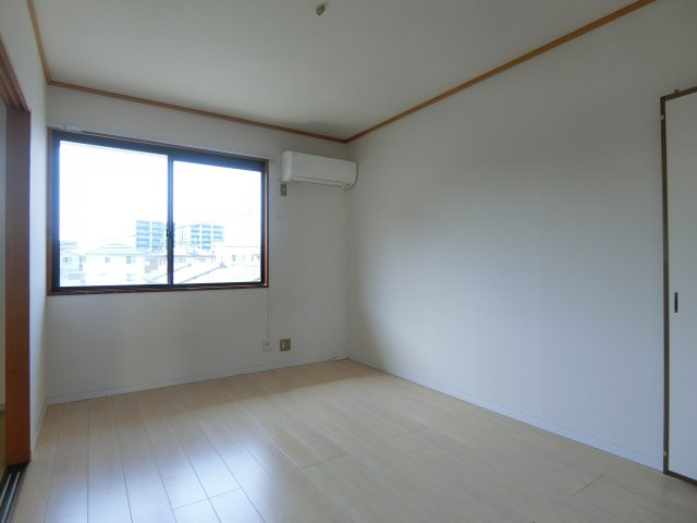 セジュールM　A棟の洋室