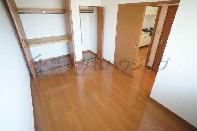 アネックス大野の寝室|参考、同建物・反転間取りの号室