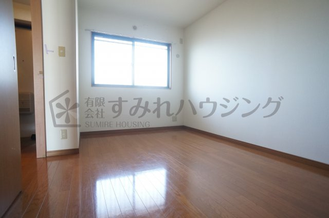 アネックス大野の寝室|参考、同建物・反転間取りの号室