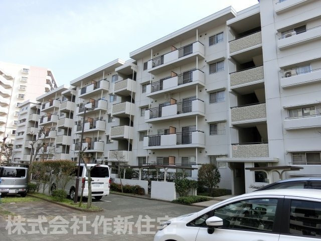谷津パークタウン　一番街　２１号棟