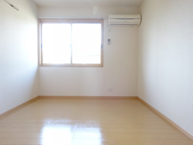 リビングタウン狭山池公園の子供部屋