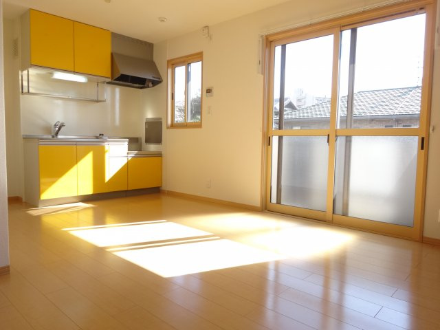 リビングタウン狭山池公園の居間・リビング