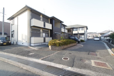 【外観】 | ヴィラ・ライスシャワーＡ | 建物外観を気になさる方へ、見た目の良い物件です