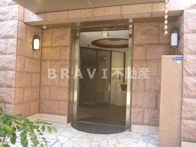 マスターズ・レジデンス道頓堀Ⅰ　BRAVI不動産のエントランス|【マスターズ・レジデンス道頓堀Ⅰ】エントランスです