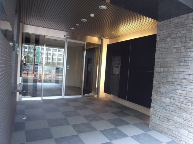 【エントランス】