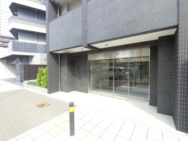 【エントランス】