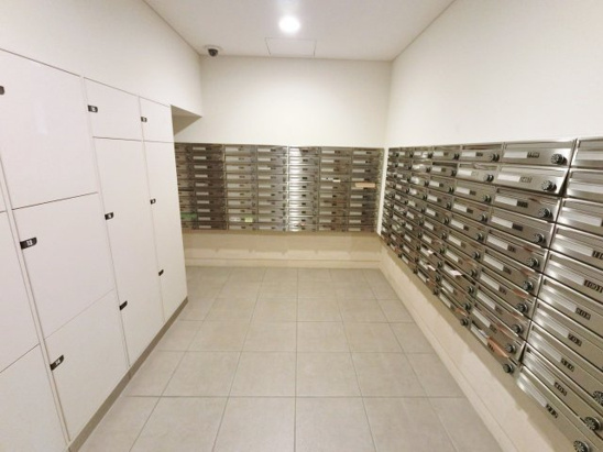 【エントランス】