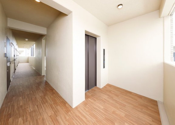 【エントランス】