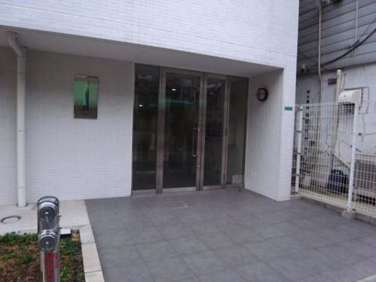 【エントランス】