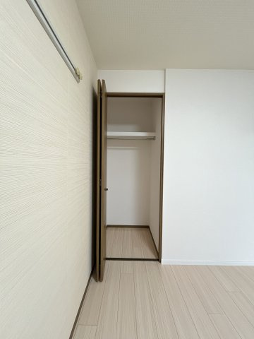 ヴィラ西福原D棟の収納