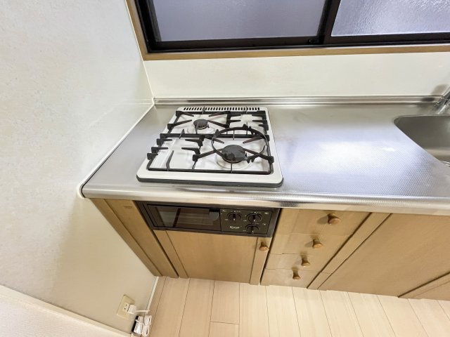 ヴィラ西福原D棟のキッチン