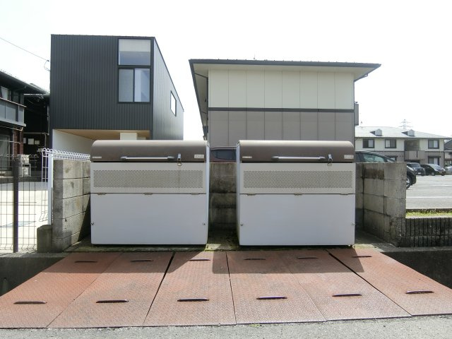 ヴィラ西福原D棟のその他共用部分