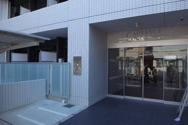 【エントランス】