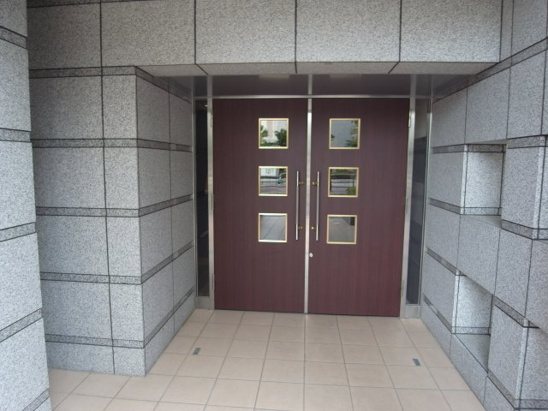 【エントランス】