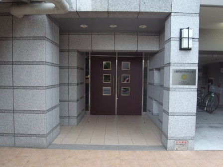 【エントランス】