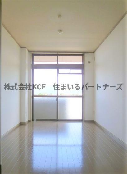 サンシャインコート東合川の洋室|コンパクトで使いやすい洋室です